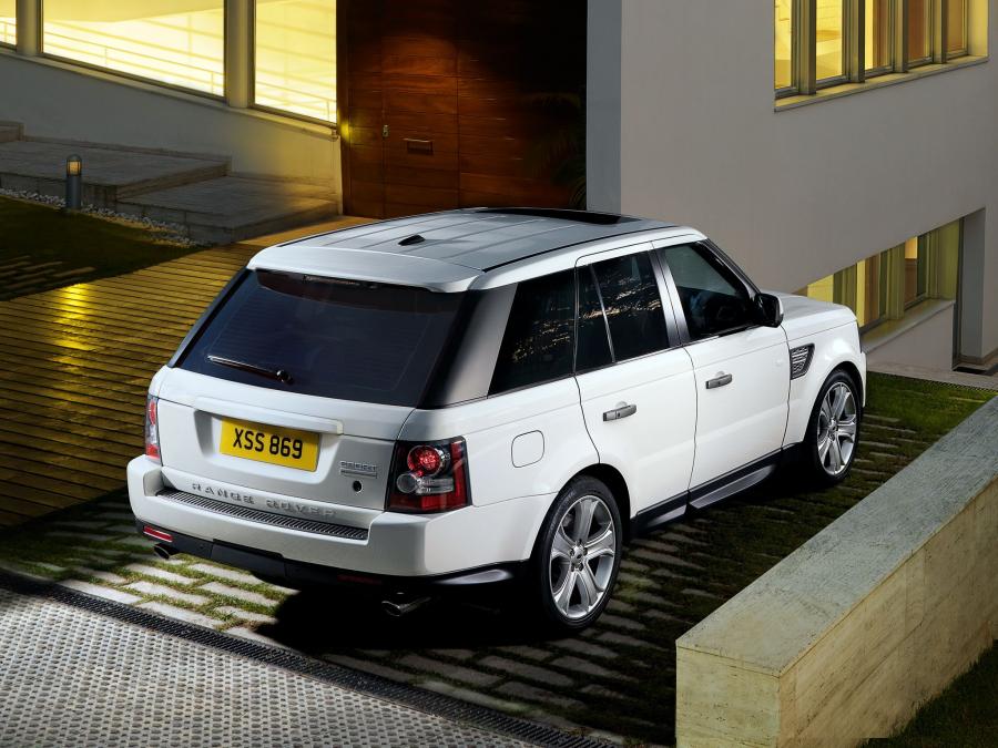  Land Rover Range Rover Sport Supercharged 2009 года  (фото 16 из 31)